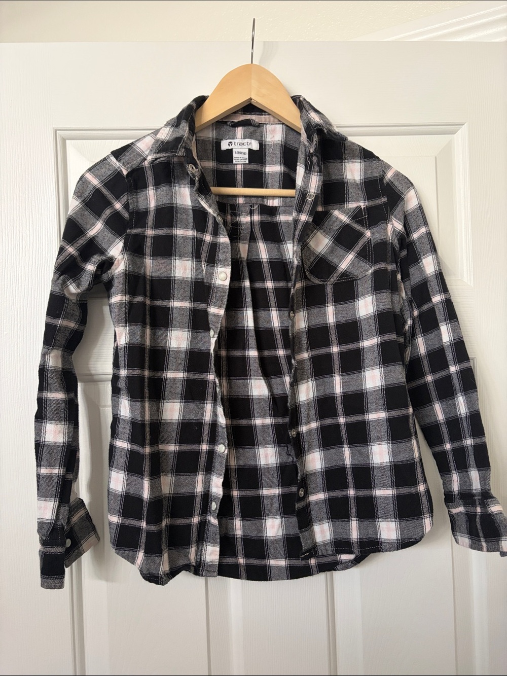 Tractr Black, White & Light Pink Plaid Button-Down Shirt